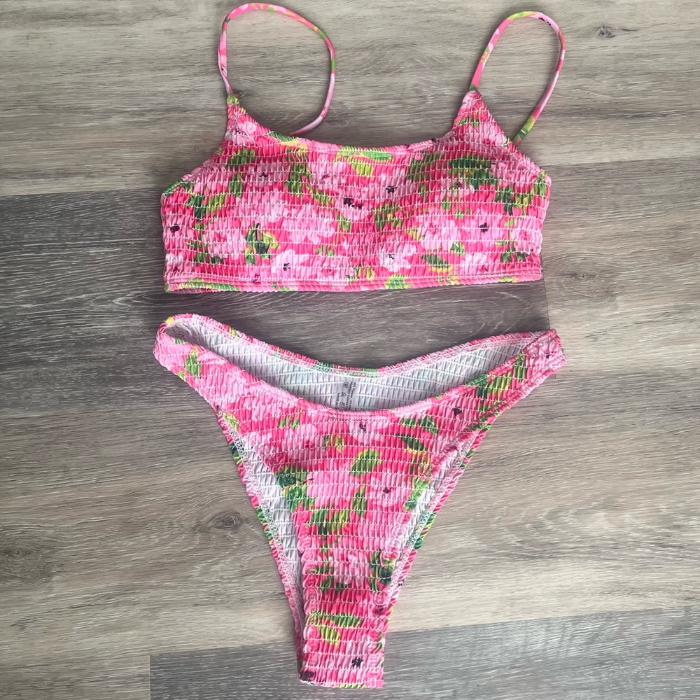 NEW Bikini Set